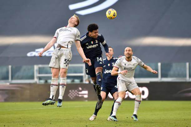 1611502806652090620.jpg gettyimages-1298111810-612x612.jpg